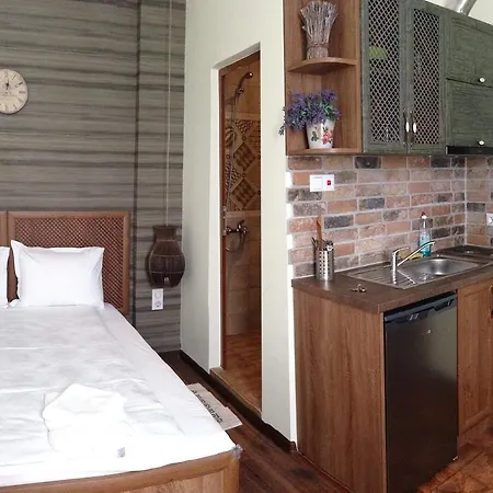 Guest Maria Luiza Guest house